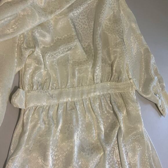 Vintage gold label Victoria's Secret 3 piece ivory pajama set with robe L - Picture 9 of 16